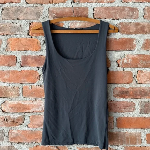 Zara | Tank - Picture 2 of 4